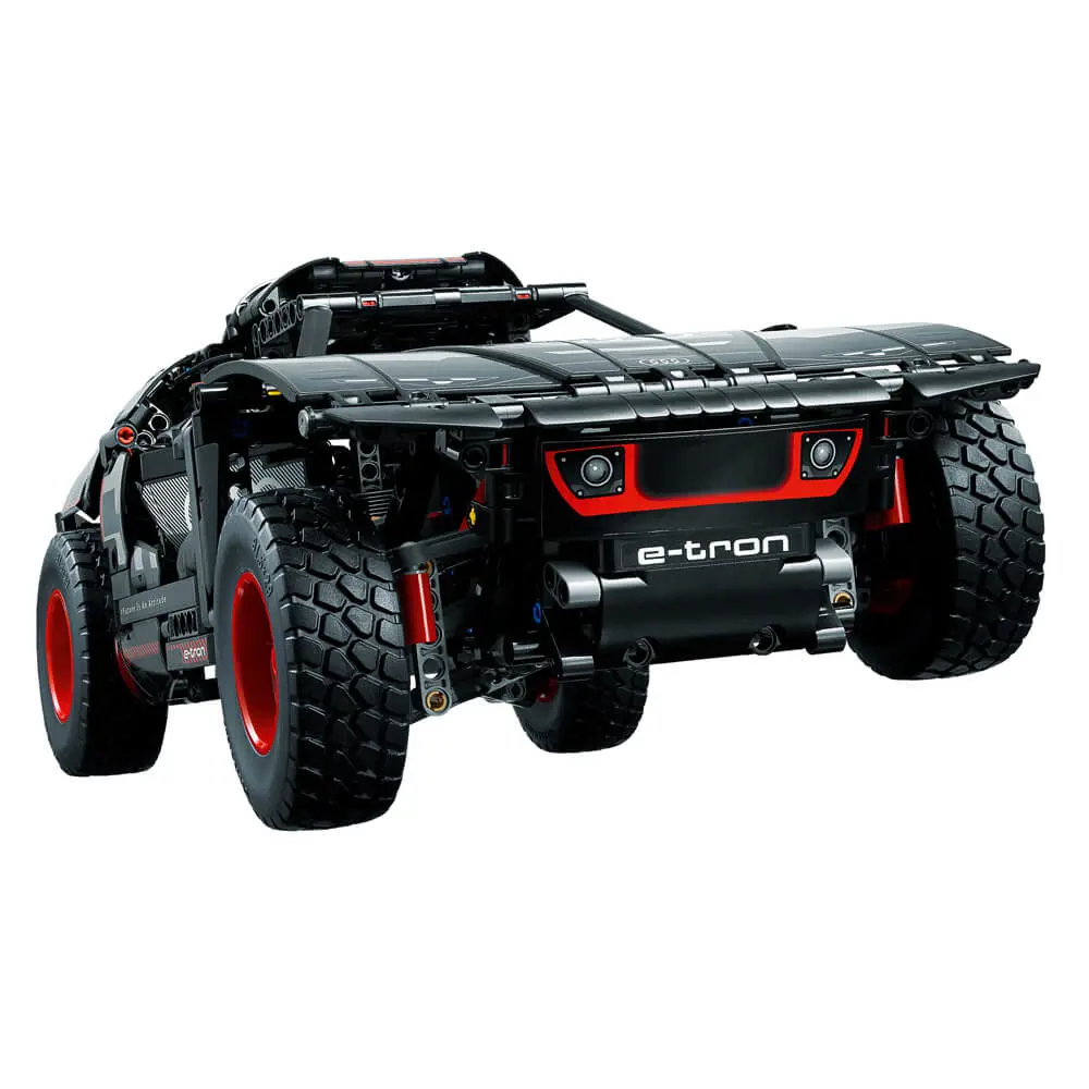 Lego Audi RS Q e-tron 42160
